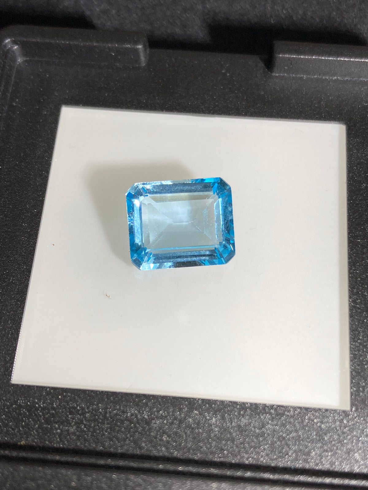 Blue Topaz 7.05 Carat – Emerald Cut Loose Gemstone | 3H Gems
